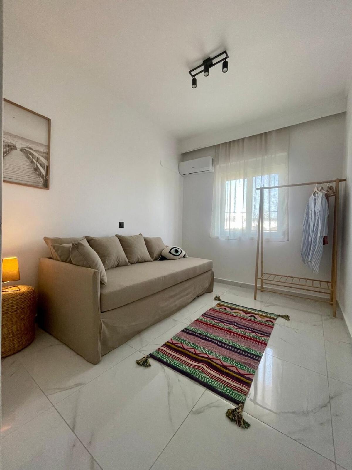 Victoria's Spacious Apartmán
